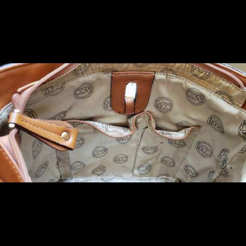 MC Brown Embossed Purse - Picture 12 of 15